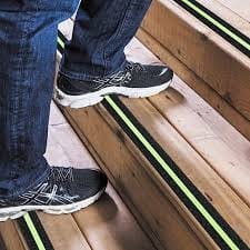 Taśma Antypoślizgowa Samoprzylepna Świecąca W Nocy Na Schody 50mm X 2metry