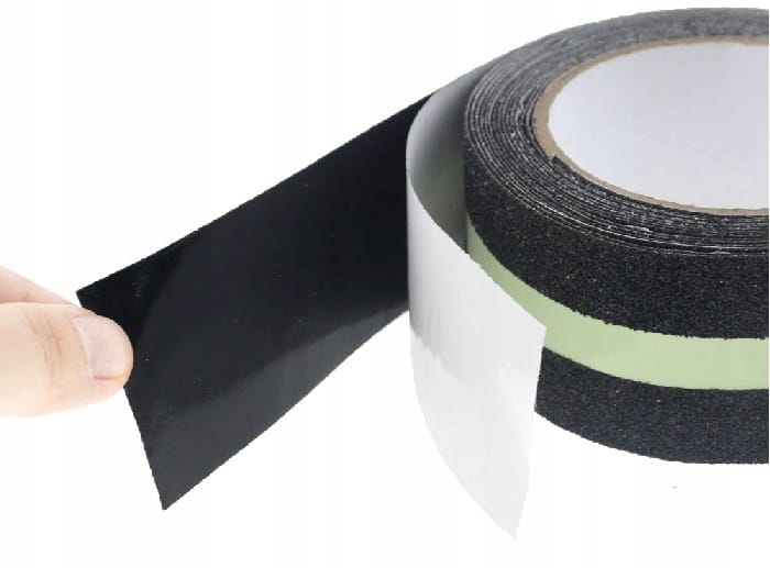 Taśma Antypoślizgowa Samoprzylepna Świecąca W Nocy Na Schody 50mm X 2metry