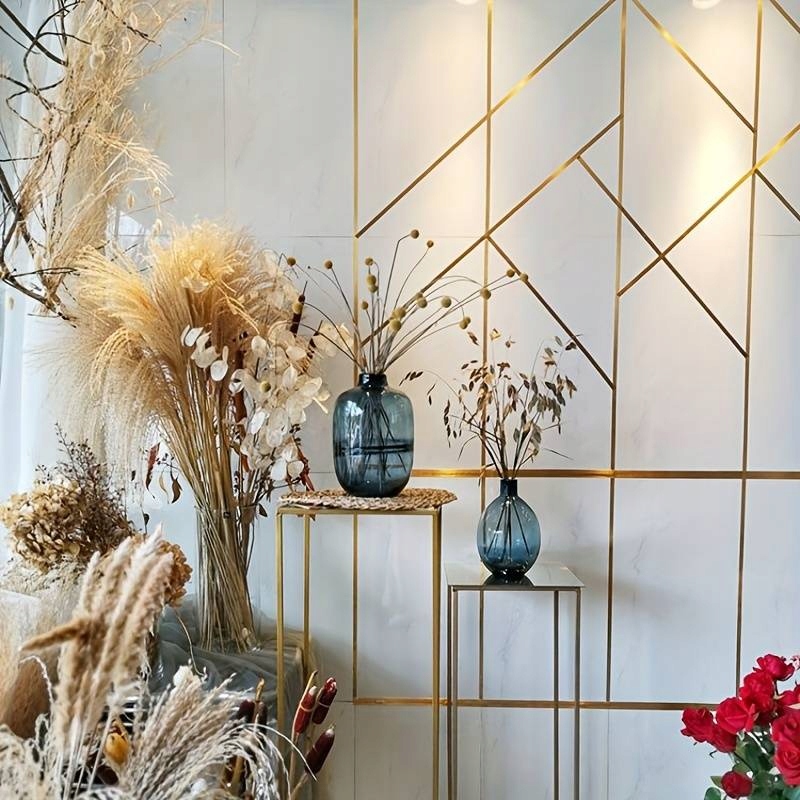 image-1490.jpeg Taśma Ozdobna Dekoracyjna Samoprzylepna Listwa Złota Dekor 20 mm X 50 m