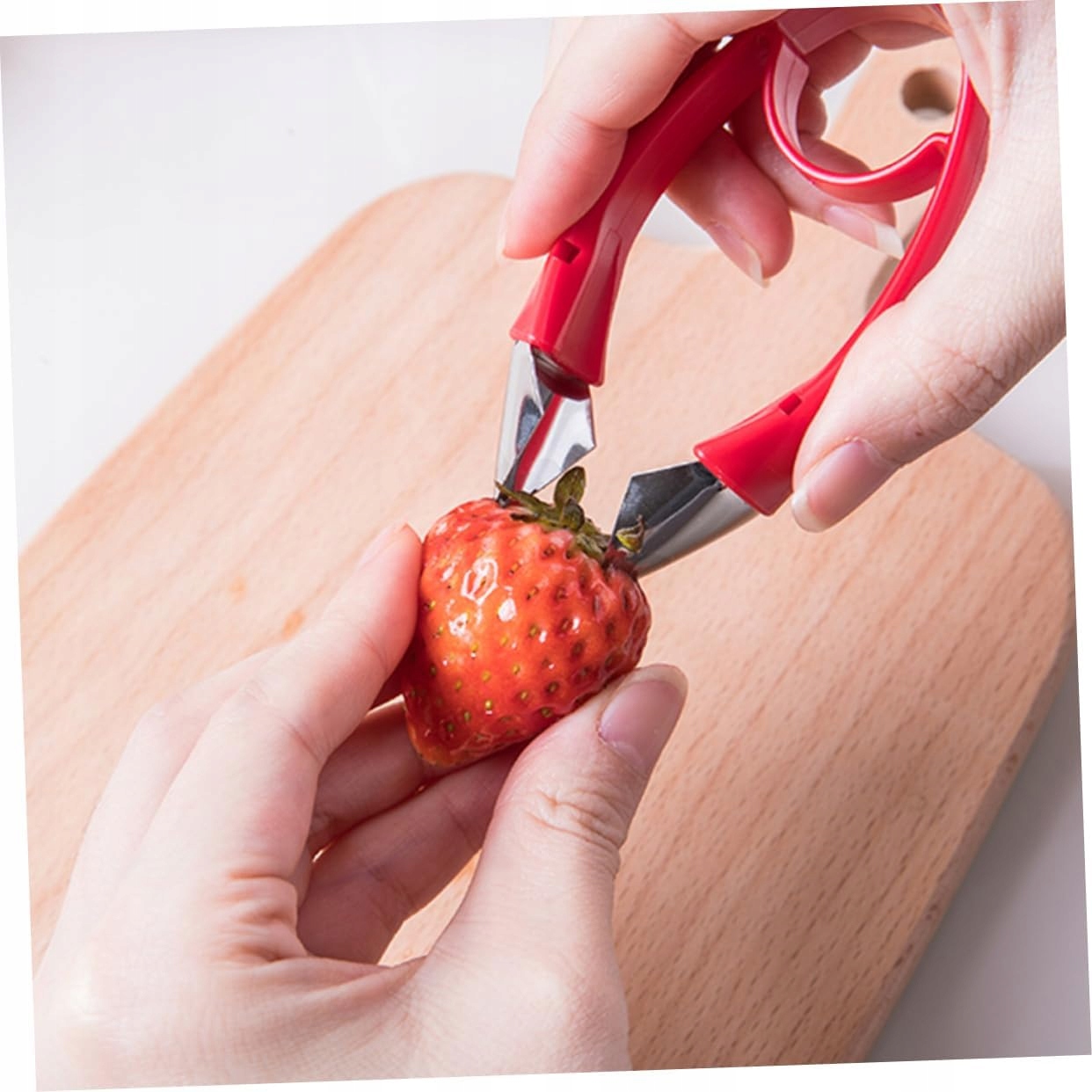 image-1525.jpeg Szczypce Do Usuwania Szypułek Truskawek Pomidorów Obierak Pęseta Do Owoców