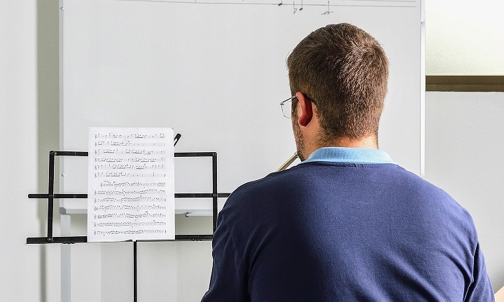 image-9.jpeg Nutnik Pulpit Do Nut Statyw Na Nuty Pokrowiec