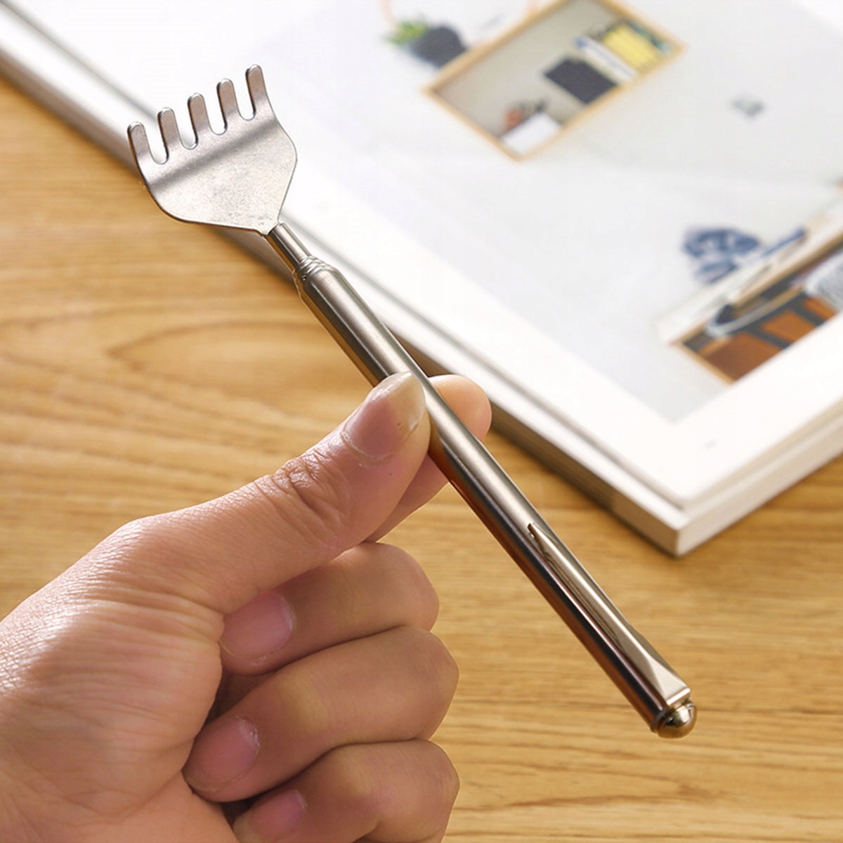 Drapaczka Srebrna Masażer Do Pleców Metalowa Na Prezent Drapak Teleskopowa