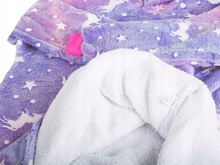 Ciepła Bluza Koc Oversize Kocbluza Gruba Futrzak 2w1 Z Kapturem Świeci Uni