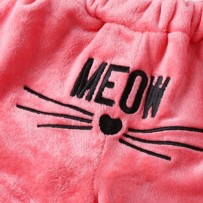 Pluszowa Piżama Damska Ciepła Dwuczęściowa Bluza Krótkie Spodenki Meow Kot