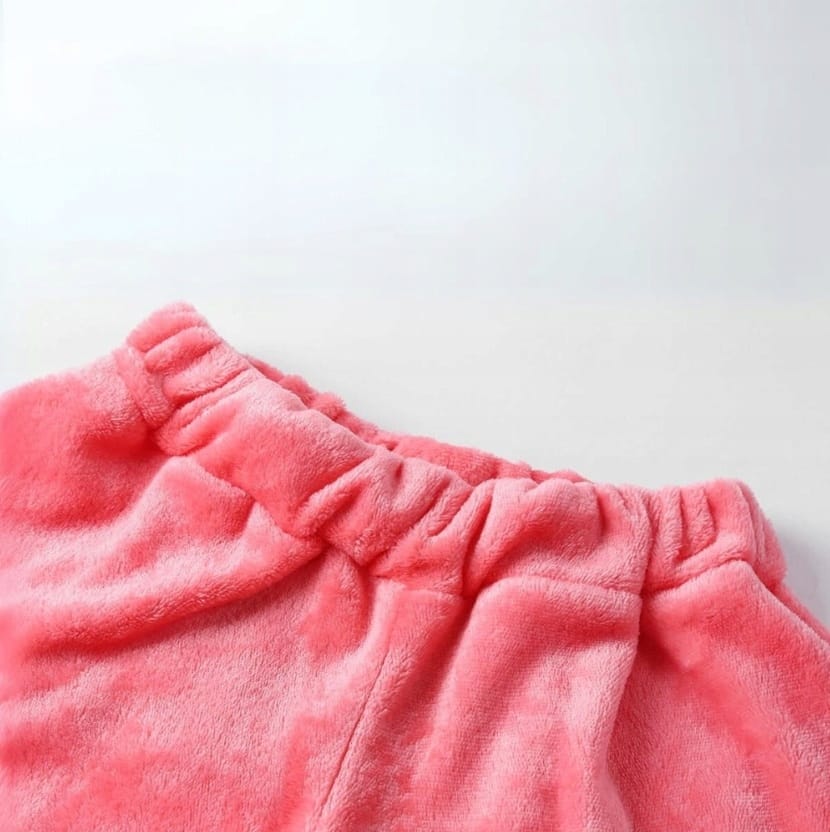 Pluszowa Piżama Damska Ciepła Dwuczęściowa Bluza Krótkie Spodenki Meow Kot