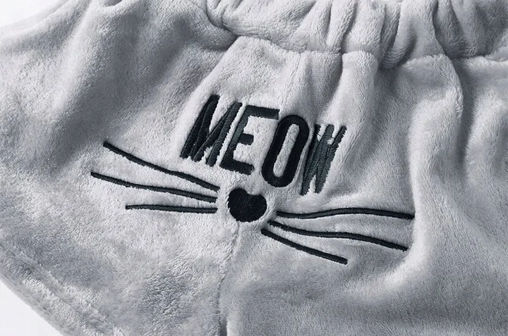 Pluszowa Piżama Damska Ciepła Dwuczęściowa Bluza Krótkie Spodenki Meow Kot