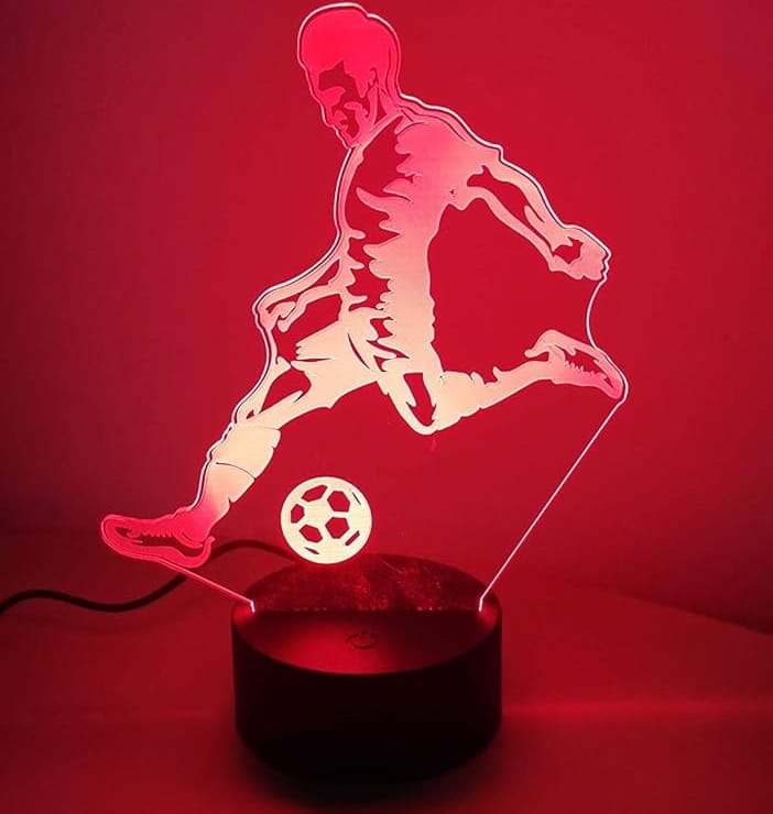 Lampka Nocna Biurkowa Piłkarz Zmieniająca Kolory Futbool Pilot Dla Piłkarza
