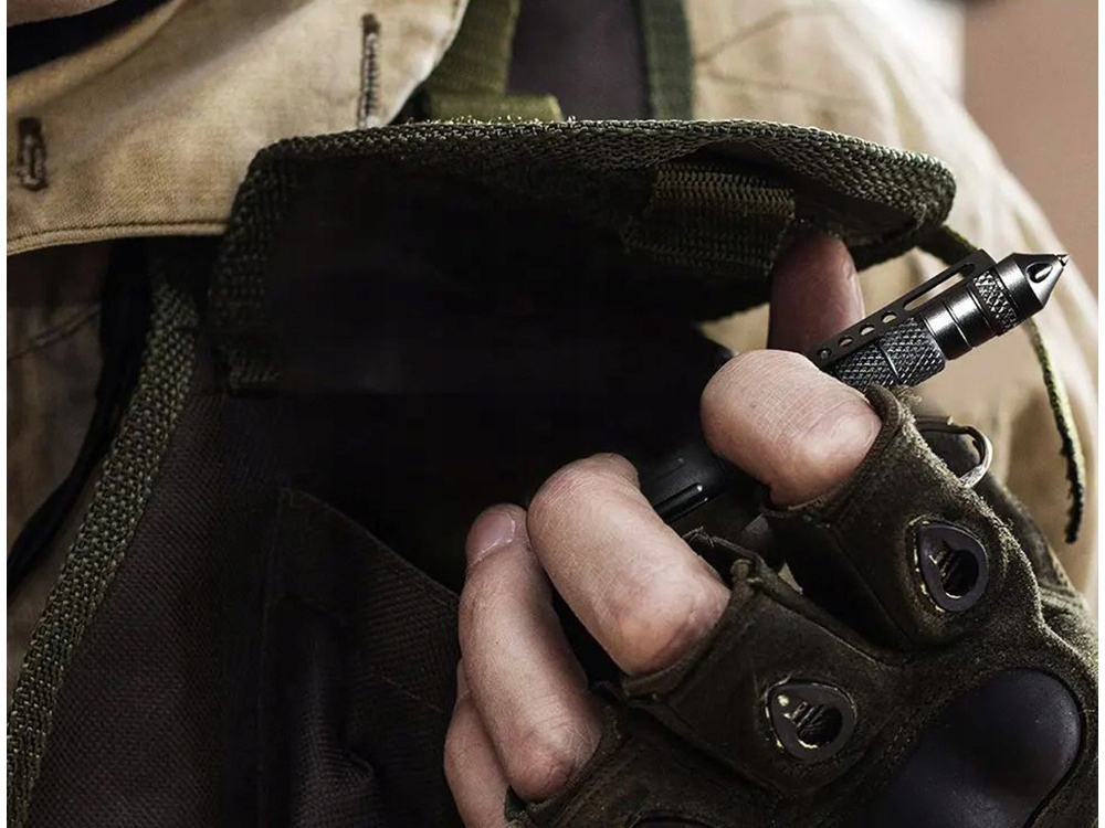 Długopis Wojskowy Taktyczny Do Samoobrony Kubotan Zbijak Do Szyb 2x Wkład