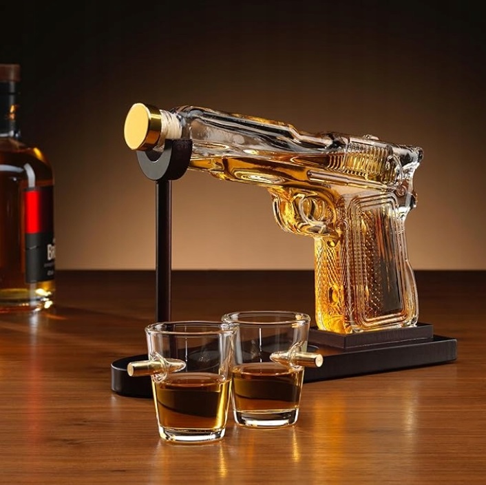 Zestaw Karafka Do Whisky Wódki Na Alkohol Pistolet + 2 Kieliszki Prezent