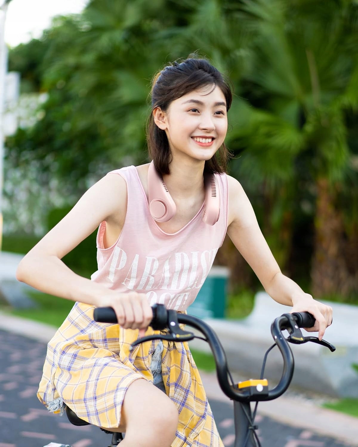 Wentylator Na Szyje Wiatrak Klimatyzator Bezprzewodowy Usb Przenośny Różowy