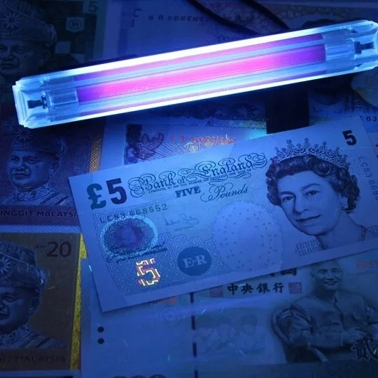 image-7347.jpeg Kieszonkowy Tester Do Sprawdzania Banknotów Lampa Uv Ultrafiolet Fałszywki