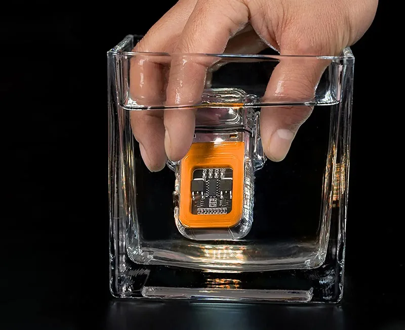 image-7552.jpeg Zapalniczka Plazmowa Z Lampką Led Elektryczna Usb Wodoszczelna Ładowana Usb