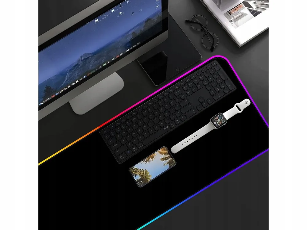 image-9423.jpeg Gamingowa Podkładka Pod Myszkę Dla Graczy Podświetlana Led Mata Rgb 80x30